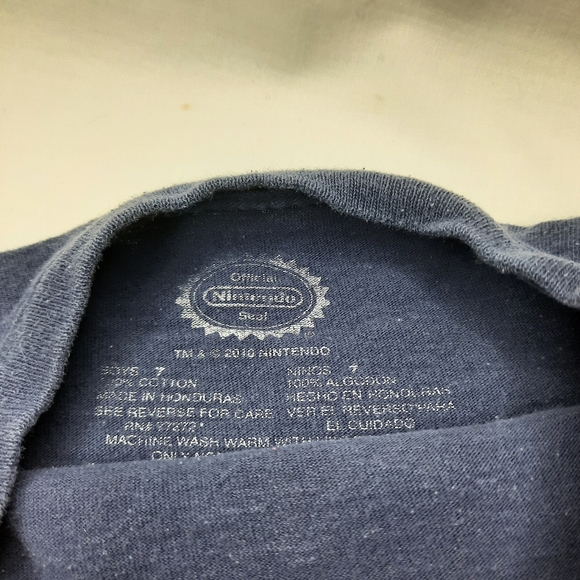 Super Mario t's and hoodie - Picture 2 of 11